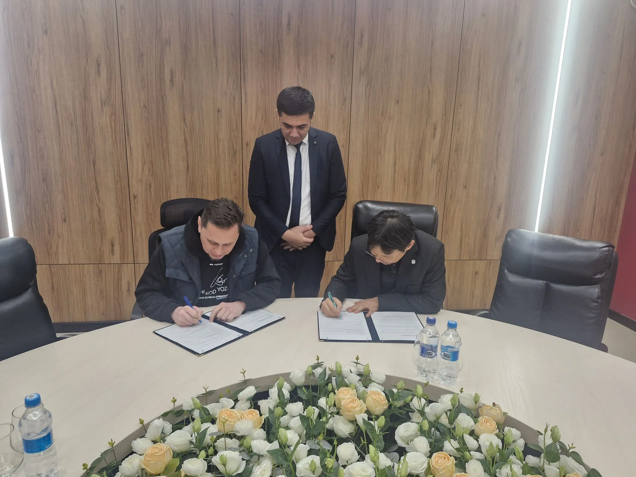 TIU AI Training Center and Mohirdev partnership creating direct career pathways for AI graduates